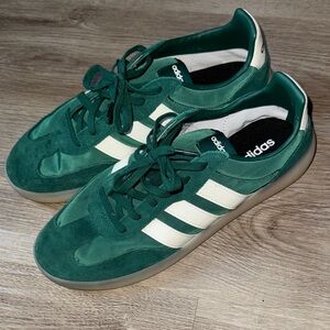 Adidas Men's Sneakers in Green and Cream